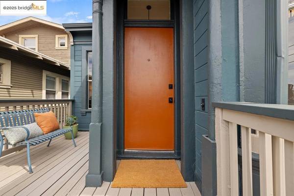 Oakland, CA 94608,1076 30Th St