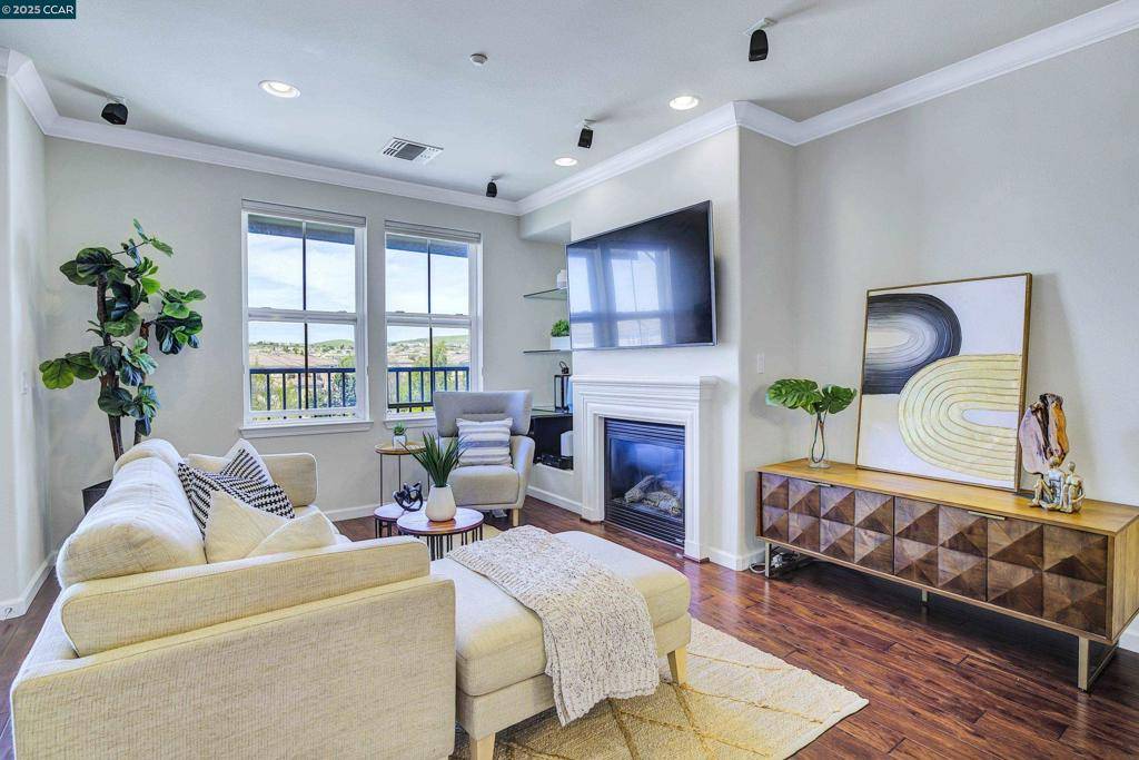 Dublin, CA 94568,3420 Finnian Way #408
