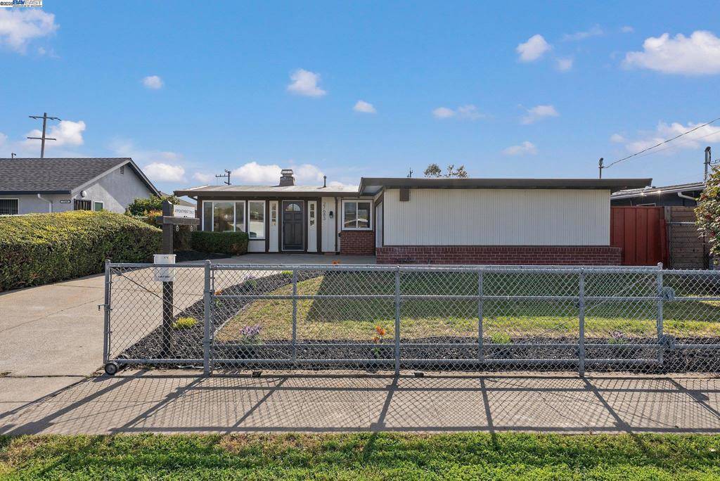 Hayward, CA 94545,27683 Miami Ave