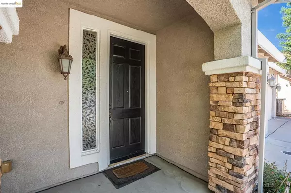 Yuba City, CA 95993,1319 Teal Hollow Dr