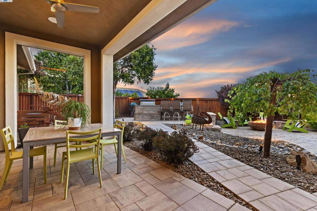 1835 Riesling Cir, Brentwood, CA 94513