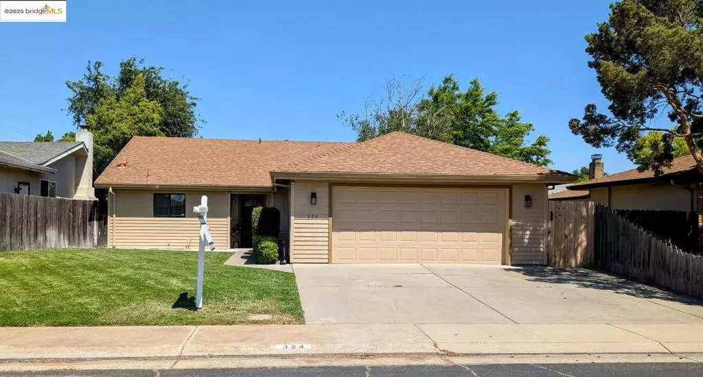 Lodi, CA 95242,324 Lassen DR