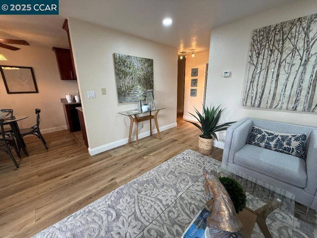 Concord, CA 94520,2125 Northwood Cir #H
