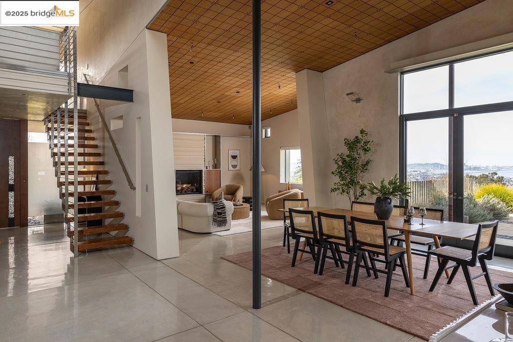 Berkeley, CA 94705,54 Vicente Rd