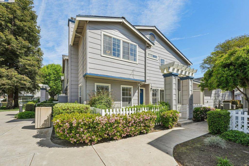 2257 Sudbury Ct, Tracy, CA 95376