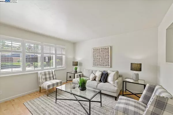 Pleasanton, CA 94566,4265 Pleasanton Avenue