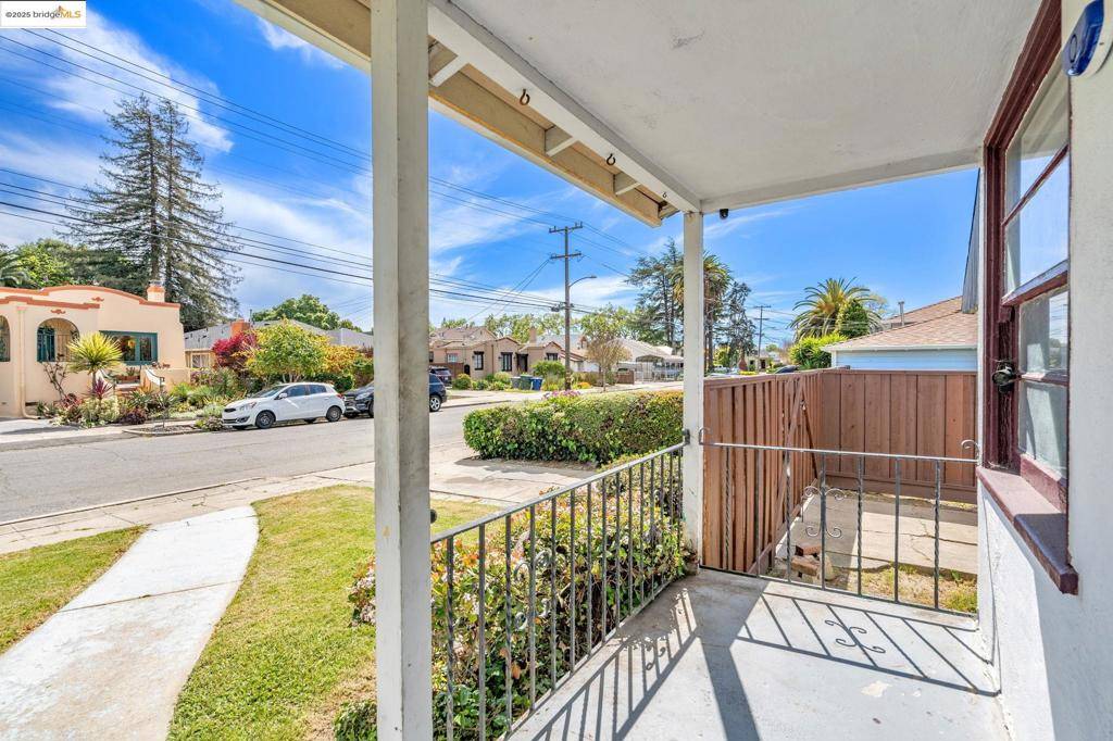 Oakland, CA 94603,2045 Durant Ave