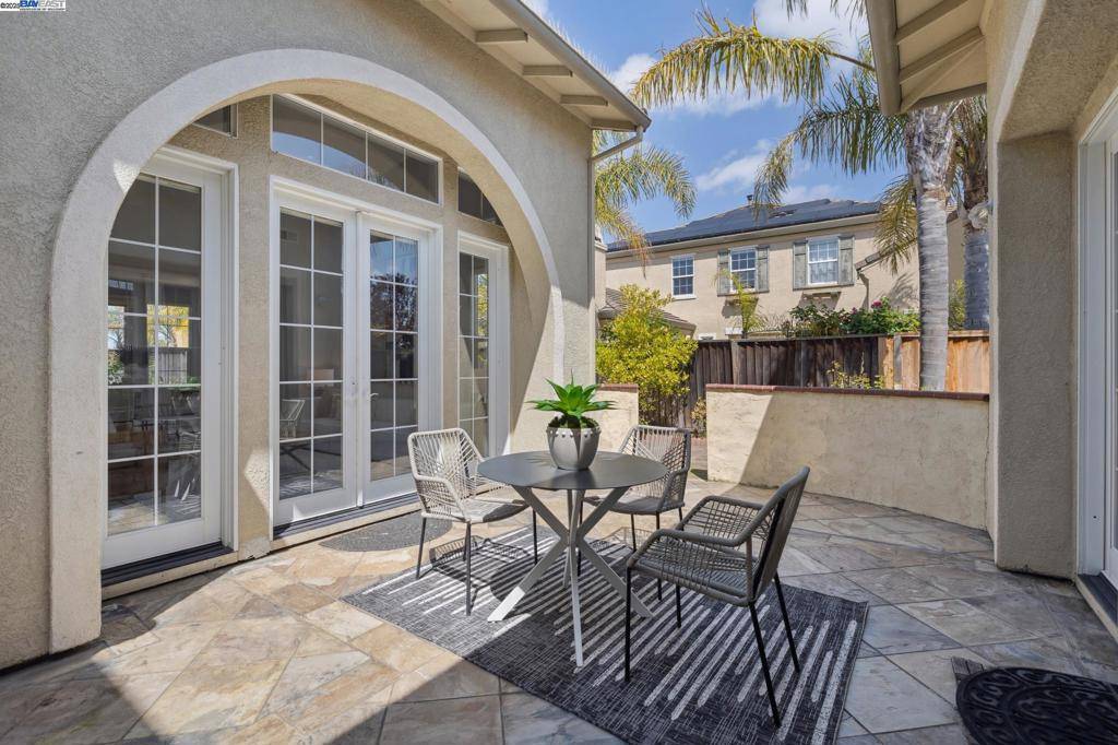 Hayward, CA 94545,29245 Albatross Rd