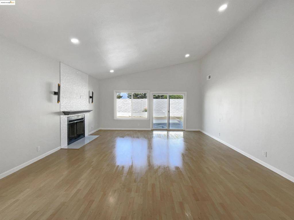 Fremont, CA 94536,2579 Bishop Ave