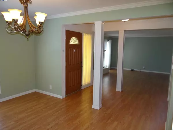 Pinole, CA 94564,2623 Simas Ave