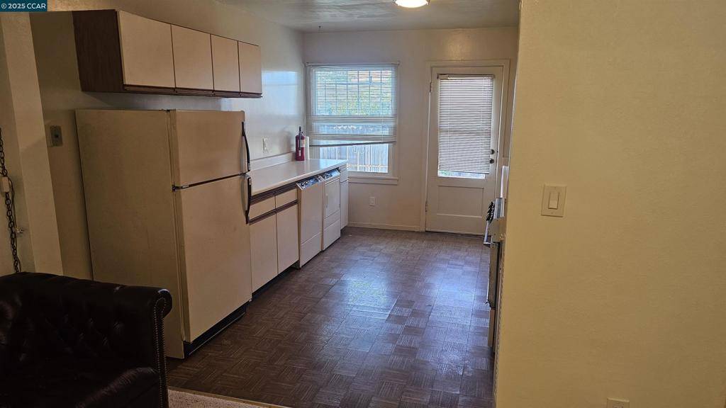 Richmond, CA 94801,277 W Chanslor Ave