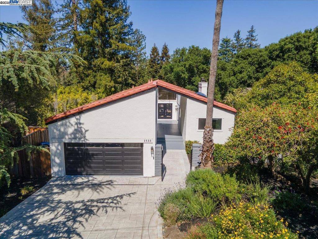 Los Altos, CA 94024,1533 Topar Ave