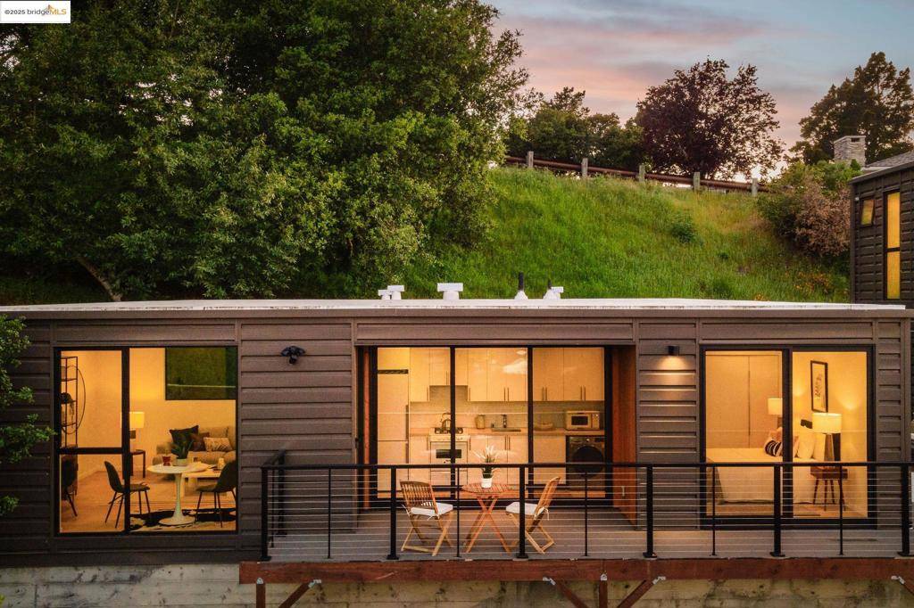 Orinda, CA 94563,65 Donald Dr