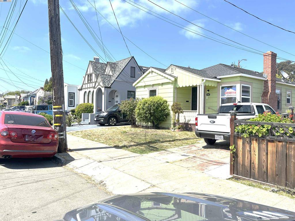 Oakland, CA 94603-2247,8120 Idlewood St.