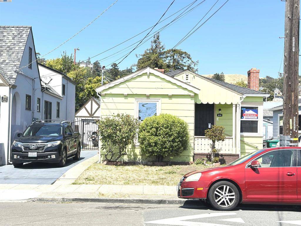 Oakland, CA 94603-2247,8120 Idlewood St.