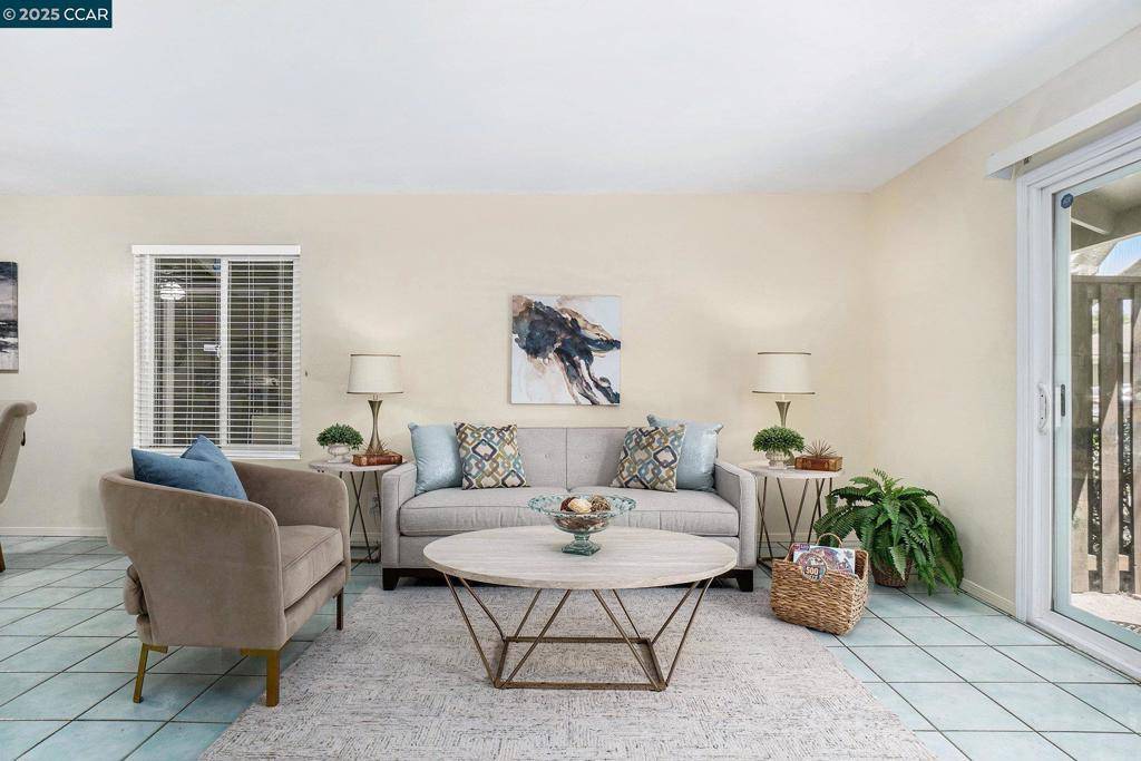 2065 Olivera Rd #A, Concord, CA 94520