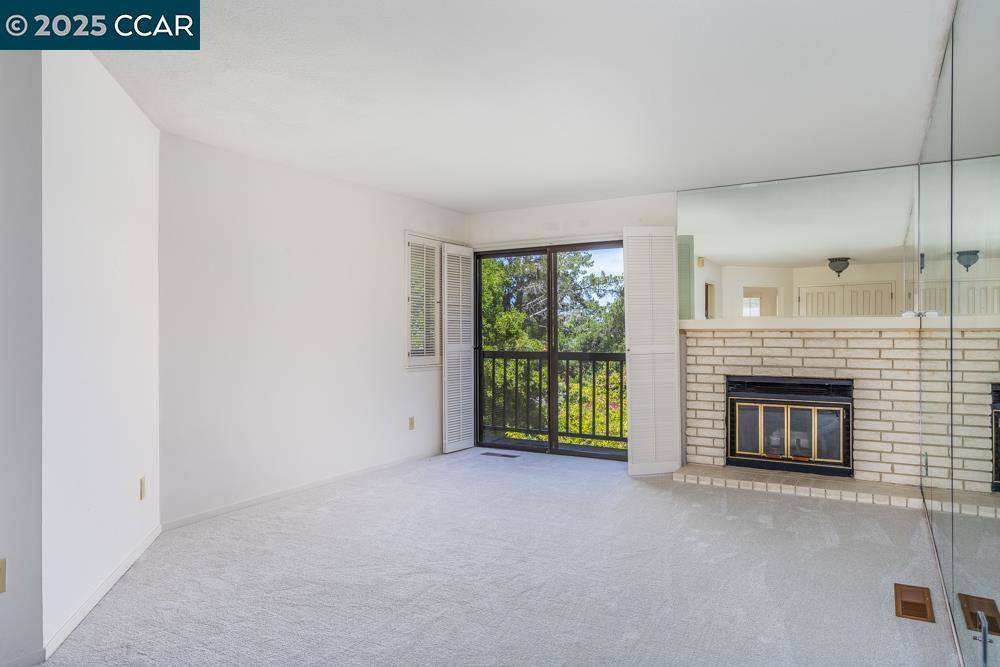 Walnut Creek, CA 94595,4217 Terra Granada Dr #1A