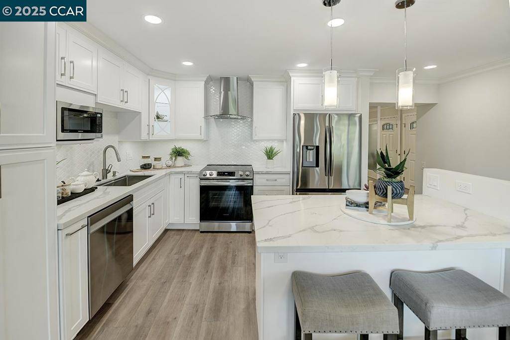Walnut Creek, CA 94595,1459 Rockledge Ln #4