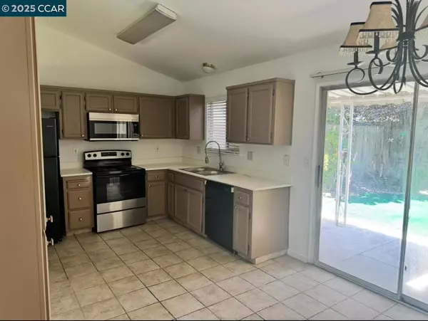 Salida, CA 95368,5108 Vigna Way