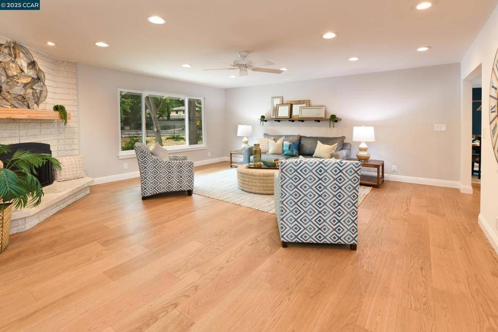 Walnut Creek, CA 94595,2200 Tice Valley Blvd +3BR ADU