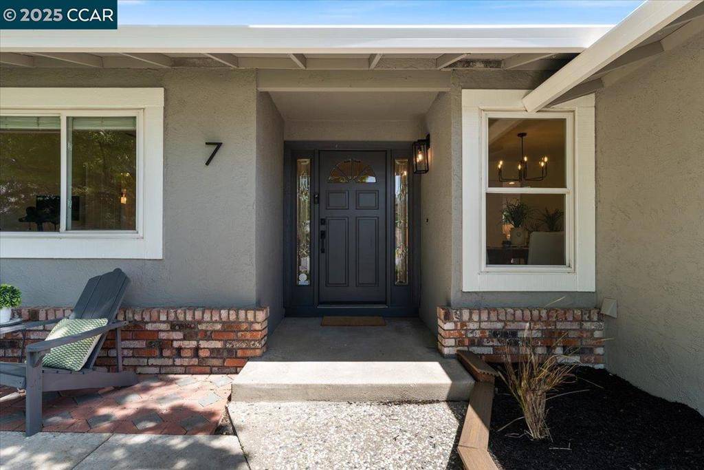 Pittsburg, CA 94565,7 Nina Pl.