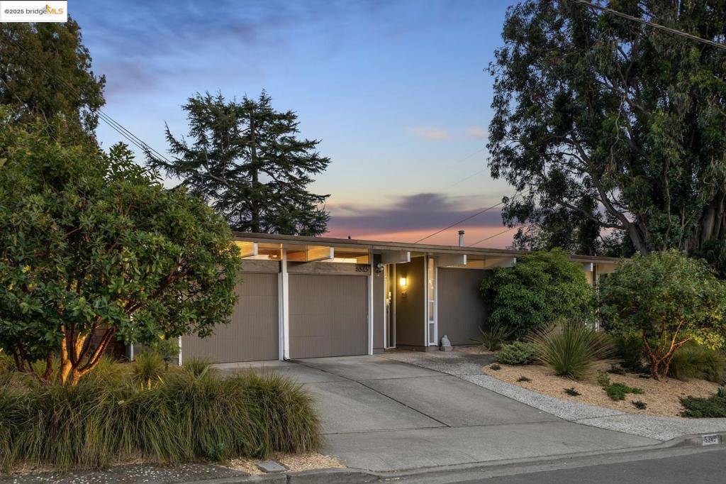 Castro Valley, CA 94552,5345 Crown Ct