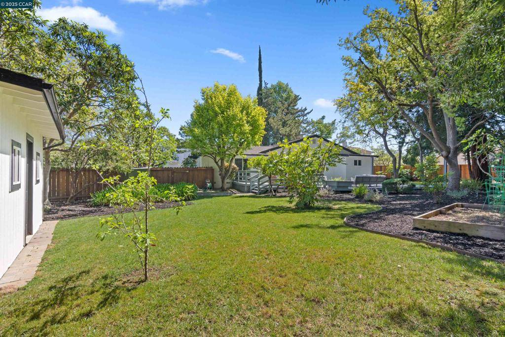 Walnut Creek, CA 94598,1761 Flanders Ct