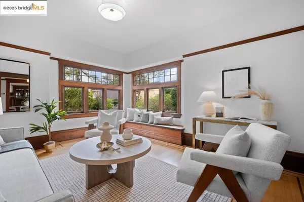 Berkeley, CA 94705,2914 Lorina St