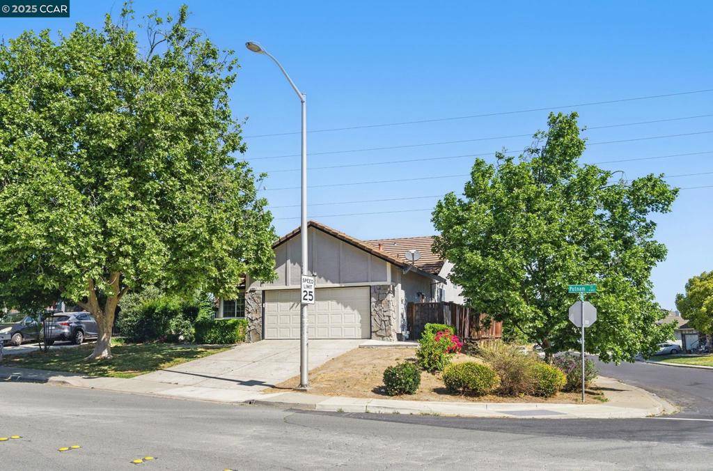 Antioch, CA 94509,1612 Putnam St