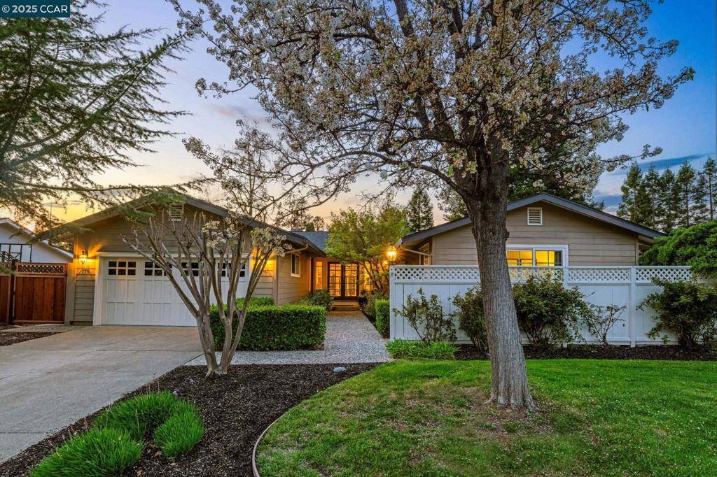 116 Santiago Dr, Danville, CA 94526-1941