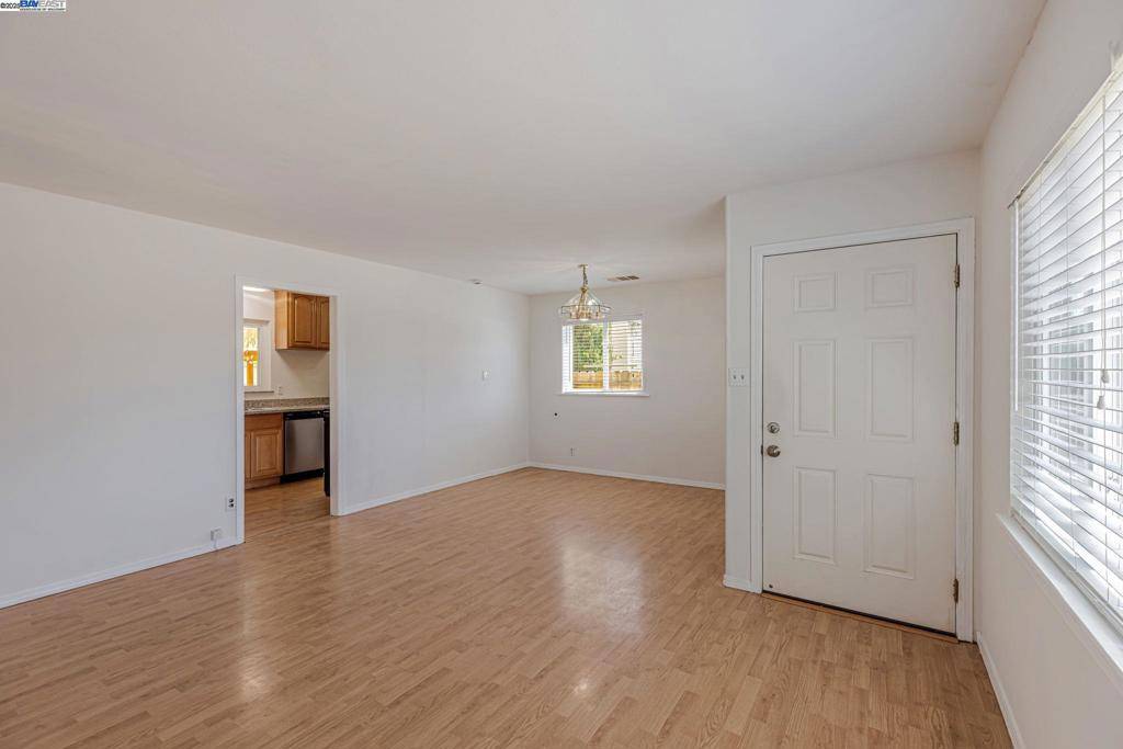 Livermore, CA 94551,2056 Elm St