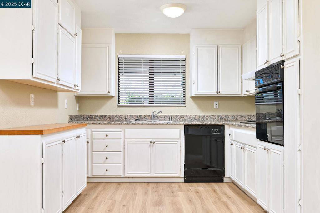 Antioch, CA 94509,4301 Null Dr