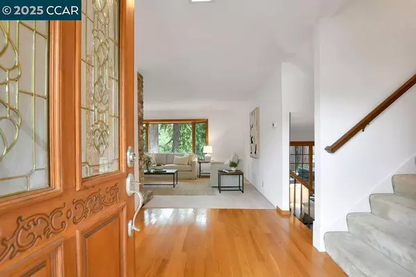 Pleasant Hill, CA 94523,229 Devon Ave