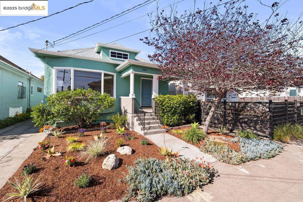 Oakland, CA 94608,886 56Th St