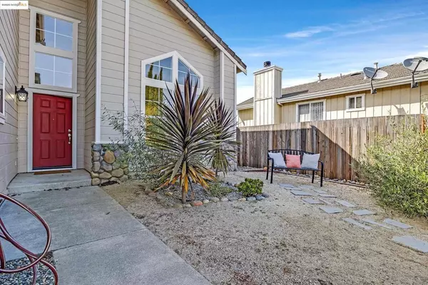 El Sobrante, CA 94803,4838 El Grande Pl