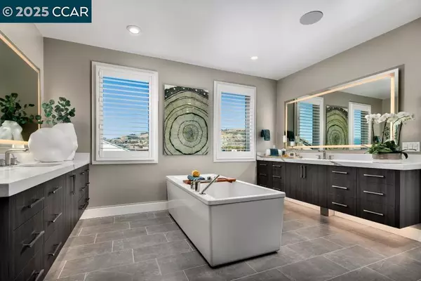 Morgan Hill, CA 95037,18521 Corte Damian