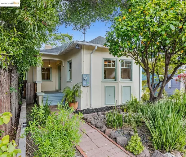 72 Montell St,  Oakland,  CA 94611