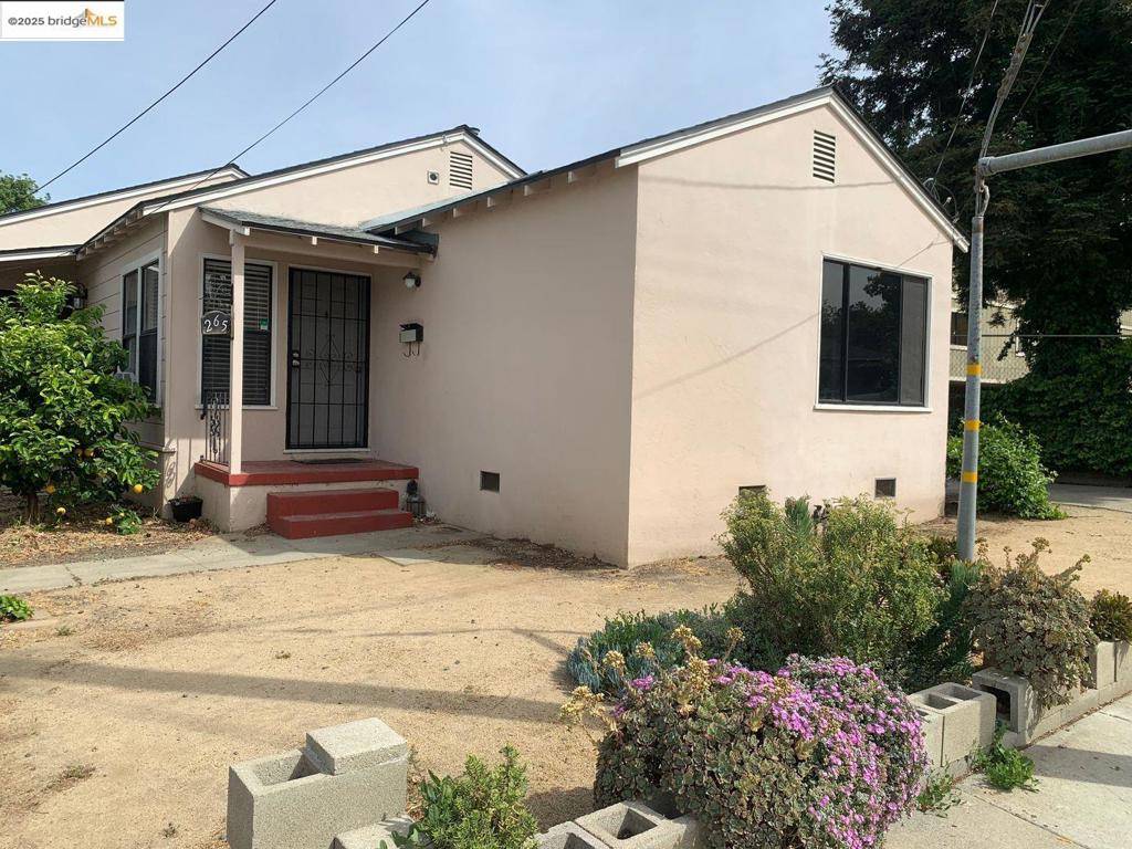 Pittsburg, CA 94565,265 Ramona St