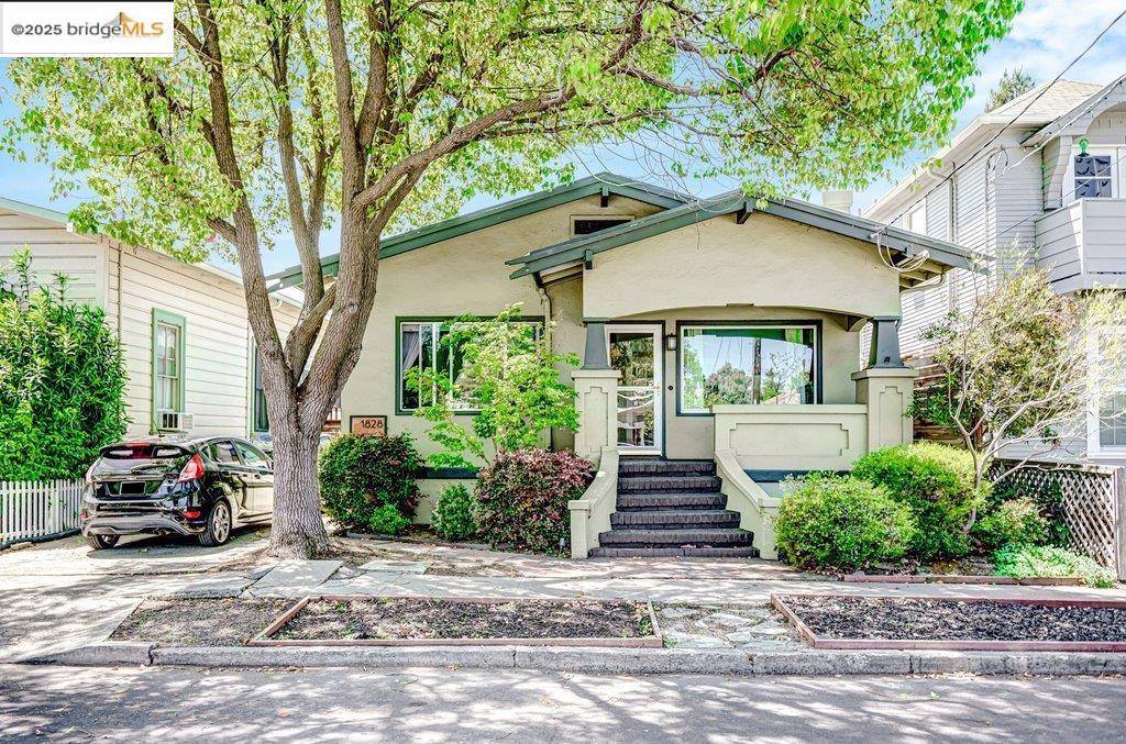 1828 Estudillo St, Martinez, CA 94553