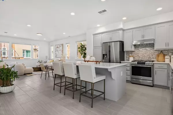 Newark, CA 94560,38930 Lemongrass Way