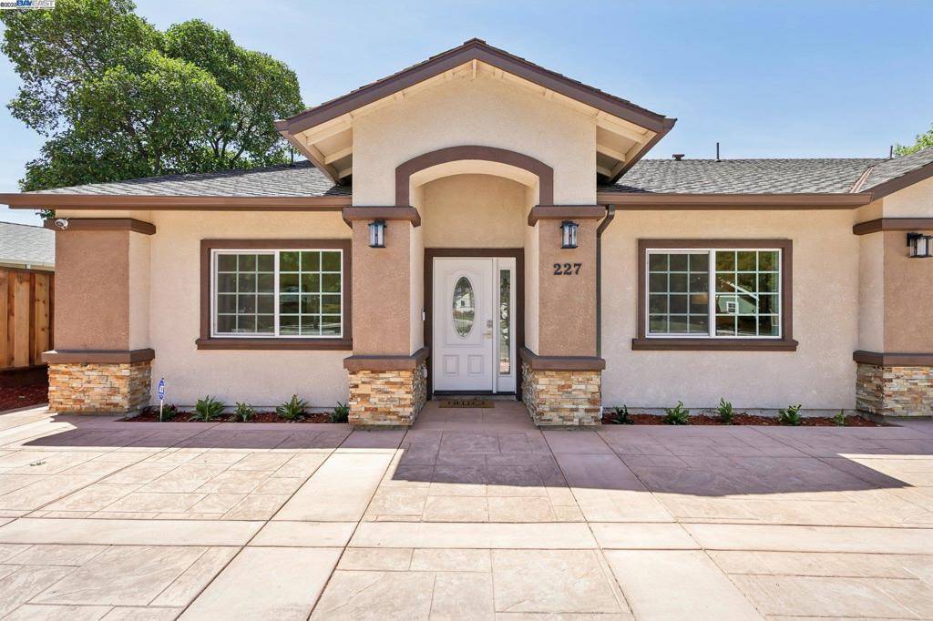 Livermore, CA 94550,227 HOLMES ST