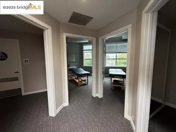 Emeryville, CA 94608,6400 Christie Ave #2219