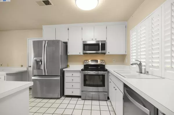 Clayton, CA 94517,17 Mt Wilson Way