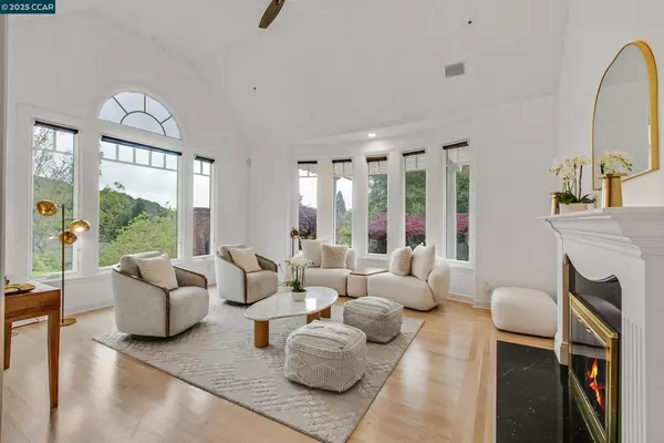 Moraga, CA 94556,50 Merrill Cir