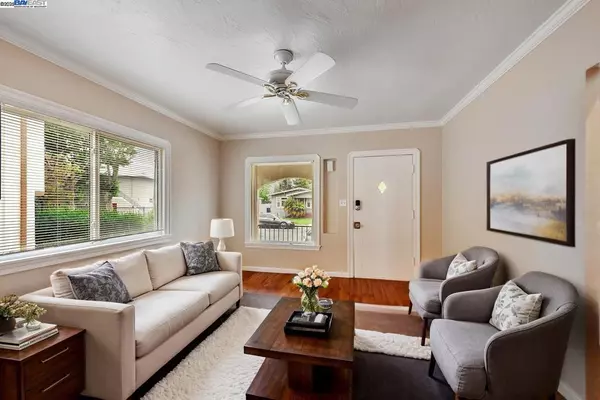 Hayward, CA 94541,22741 1St St