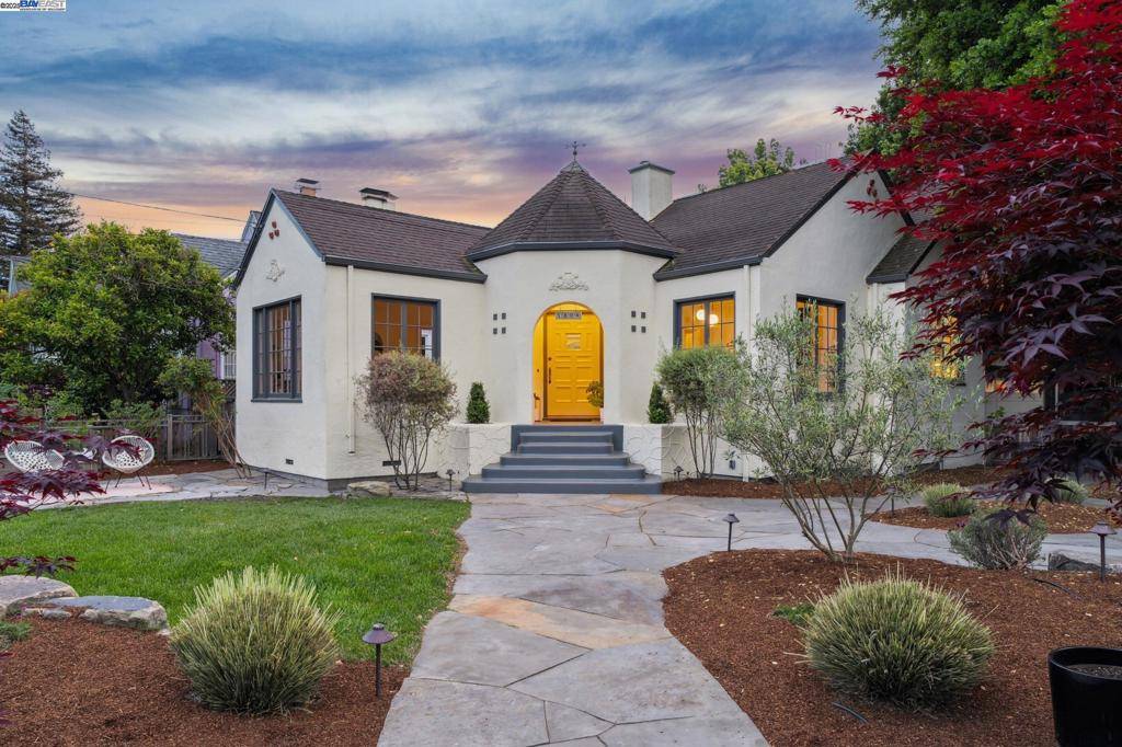 Alameda, CA 94501,1804 SAN JOSE AVENUE