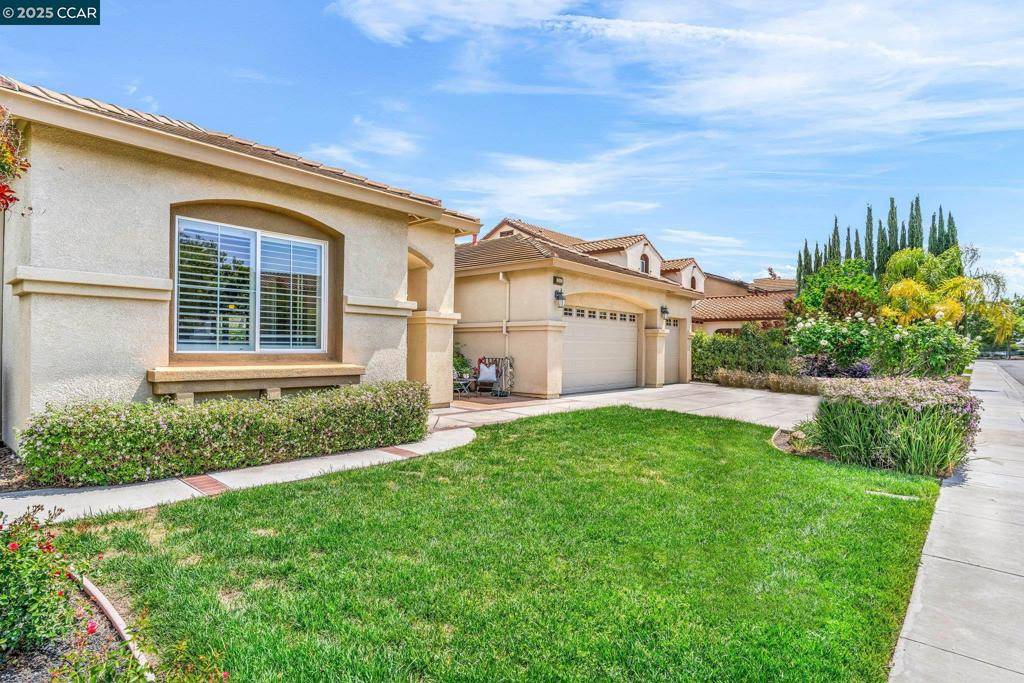 Oakley, CA 94561,213 Shady Oak Dr