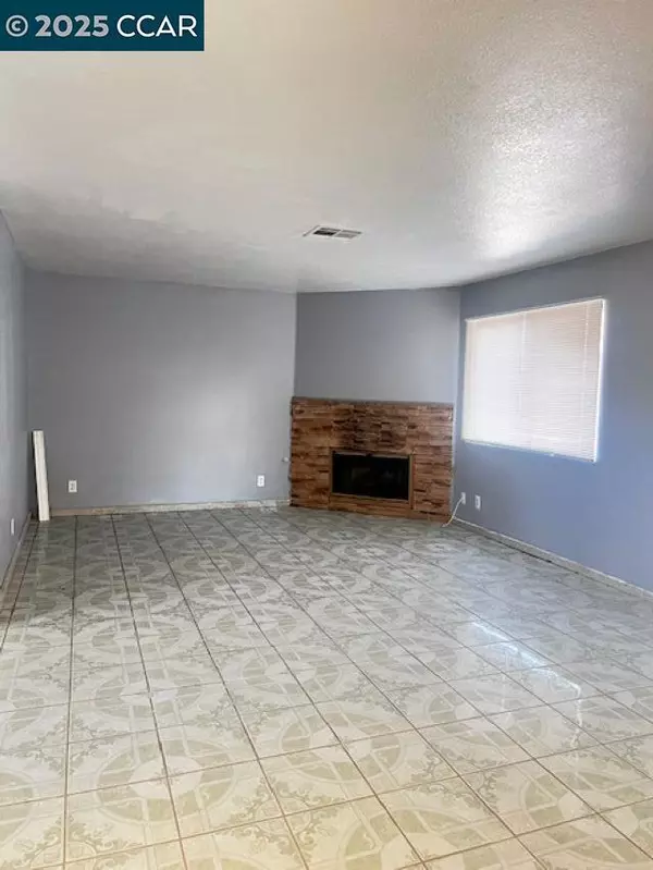 Palmdale, CA 93550,40123 Casillo Rd
