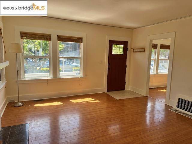 Albany, CA 94706,721 Adams St