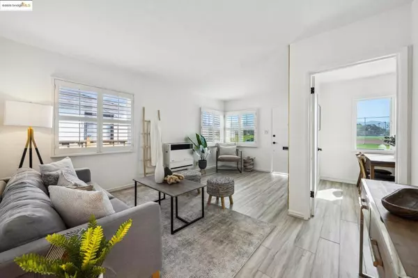 Berkeley, CA 94702,2780 Mabel St